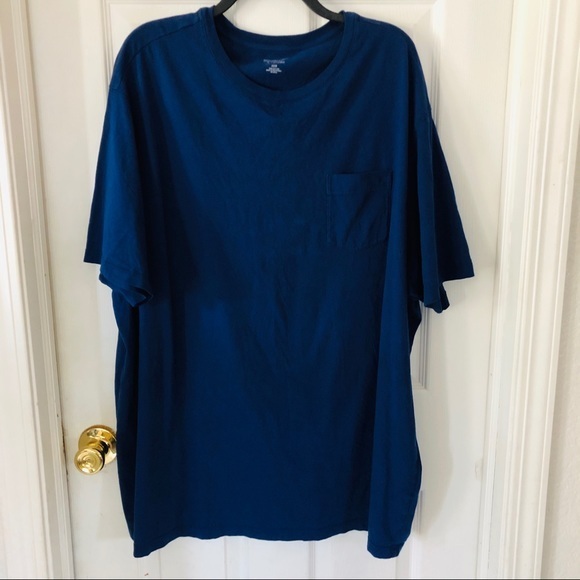 Roundtree & Yorke Other - ROUND TREE & YORKE soft washed blue cotton pocket front men’s shirt size 2XB